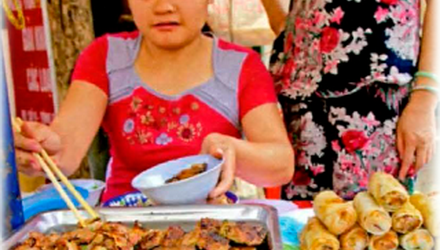 Уличная еда Ханоя